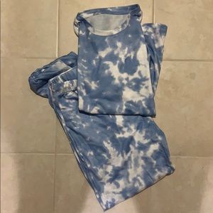 Tie dye set! Short sleeve top with pants